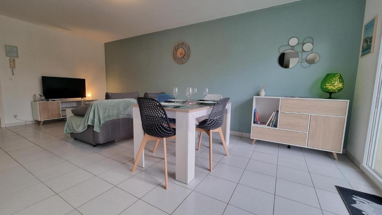 Saint-Pierre-du-Mont  Beau T2 Bien Equipe Au Calme! ! 아파트 외부 사진